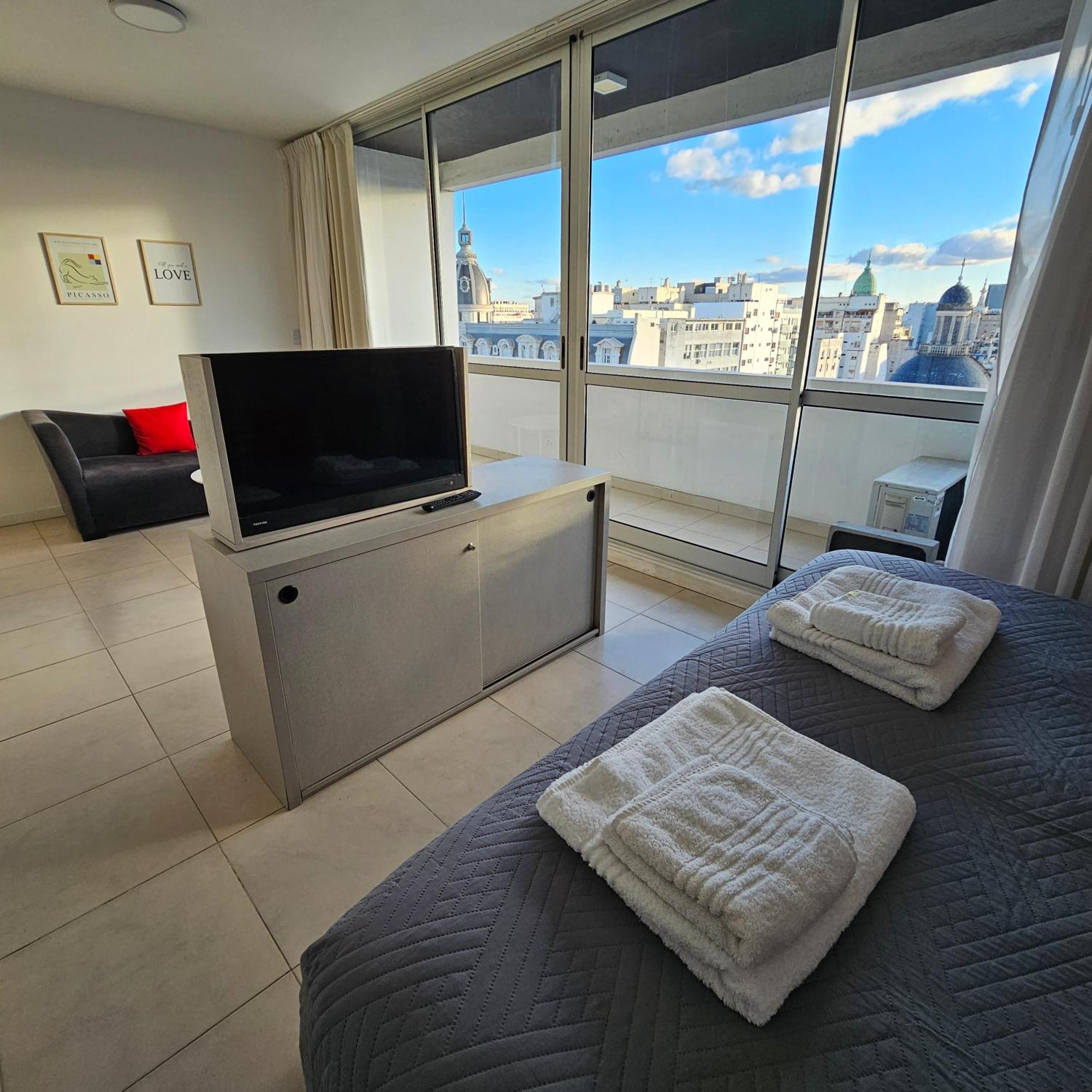 Centrico, Ideal Parejas, Vista Panoramica, Con Piscina Buenos Aires Room photo